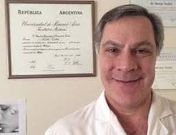 Dr. Néstor Tedde